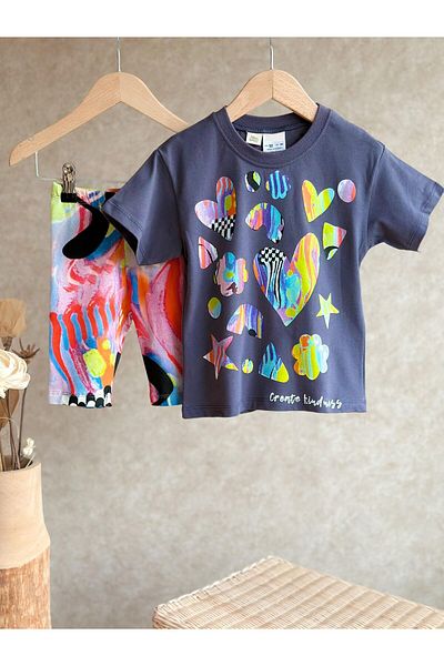 Pink Hippo Kids طقم تي شيرت وسروال ضيق مطبوع للفتيات