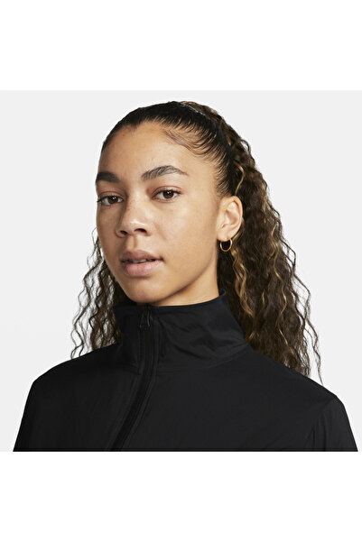 Nike Storm-FIT Run Division Чорна жіноча куртка для бігу