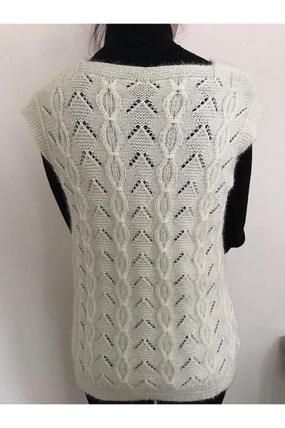 Çt Çeyizci Tekstil Yumoş Buttoned Vest, Pocketed Dowry Vest – Cream
