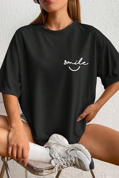 MODAGEN Unisex Black Crew Neck Smile Printed Oversize T-Shirt