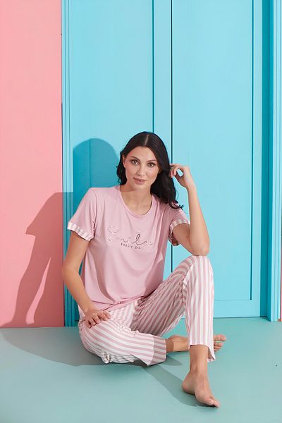 MEBA Powder Smile Text Pattern Short Sleeve Knitted Milan Women's Pajamas Set /13
