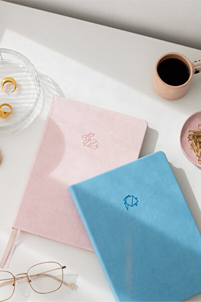 Matt Notebook Caiet A5 cu puncte albastre