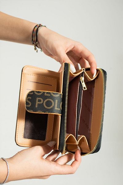 Çanta Trend Γυναικείο πορτοφόλι Polo Of Colors Black Camel μεσαίου μεγέθους με θήκη για κέρματα και κάρτες