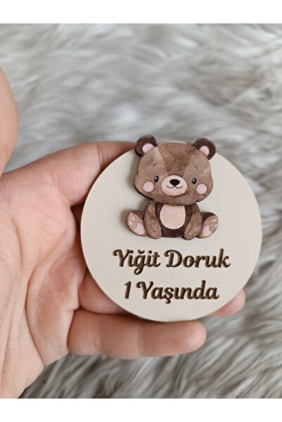 doğrukan Oturan ayıcıklı ahşap yenidoğan doğum günü magnet hediyelik (10 adet)