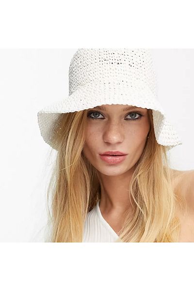 BALIENTE White Knitted Straw Bucket Women's Hat