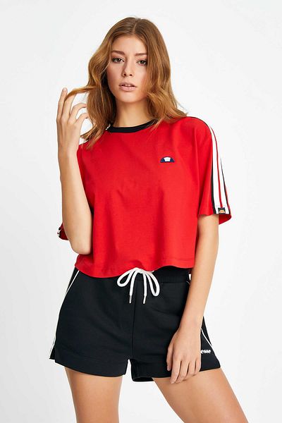 Ellesse EF118-RD Μοντέλο γυναικείο μπλουζάκι