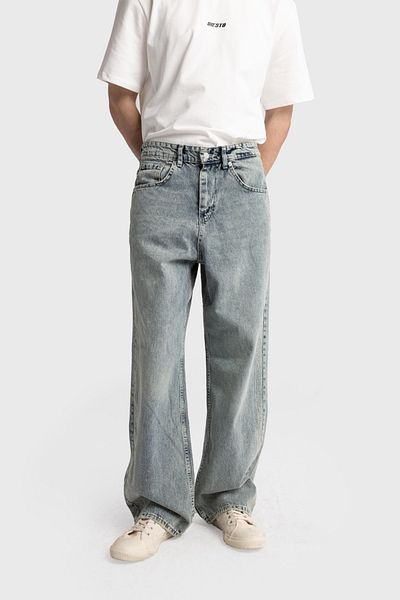 GIESTO BLANI BAGGY BRODATI