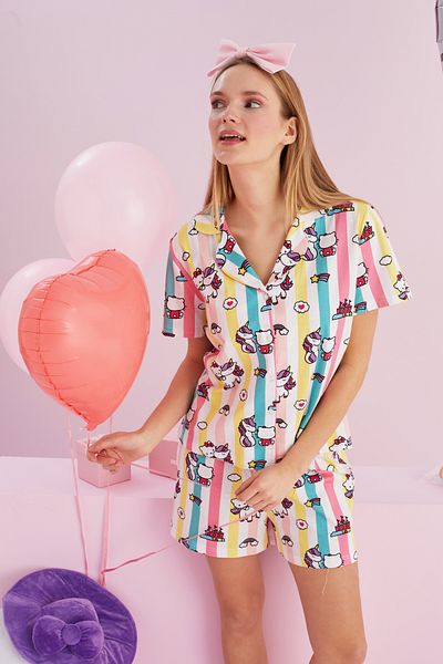 Siyah İnci Hello Kitty Licensed 100% βαμβακερό πολύχρωμο σορτς πιτζάμες με κουμπιά