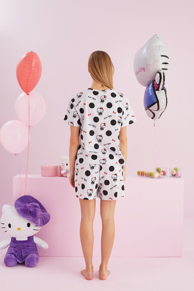 Siyah İnci Hello Kitty Licensed 100% Cotton Gray Multicolor Crew Neck Shorts Pajamas Set