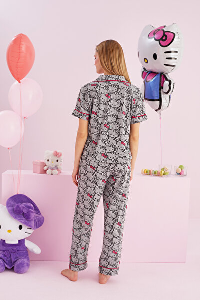 Siyah İnci Hello Kitty Lisanslı %100 Pamuk Gri Çok Renkli Düğmeli Biyeli Pijama Takım