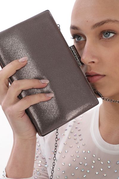 womenacs Γυναικεία τσάντα Clutch Portfolio βραδινό φόρεμα με μοτίβο σε πλατινένιο χρώμα