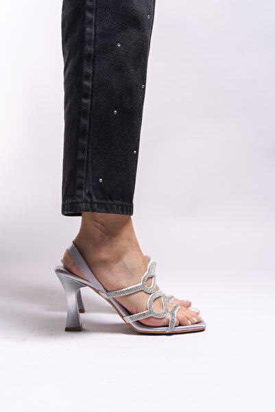 Riccon Pantofi cu toc Joteilin pentru femei 0012106 Satin argintiu