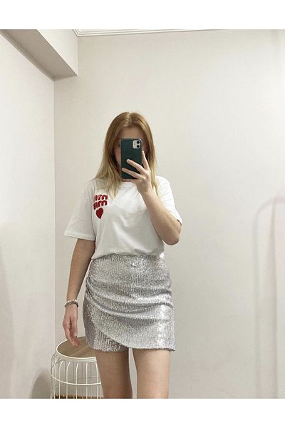 Pulli Collection تنورة قصيرة مطرزة بغطاء أمامي باللون الأسود