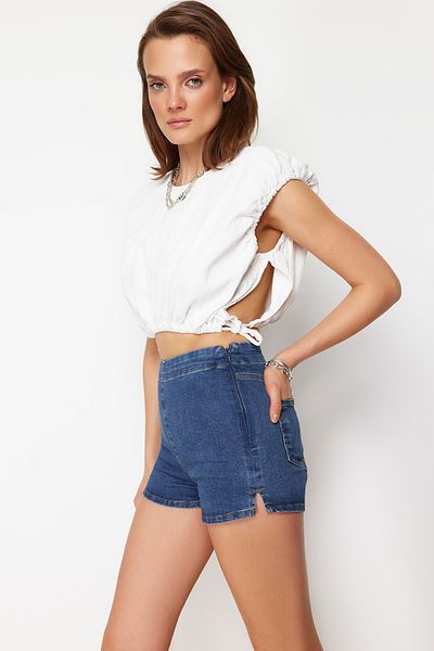 Trendyol Collection Dunkelblaue Denim-Mini-Shorts TWOSS24SR00084