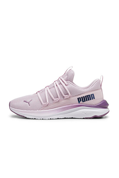 Puma حذاء رياضي نسائي/بناتي باللون الأرجواني379579