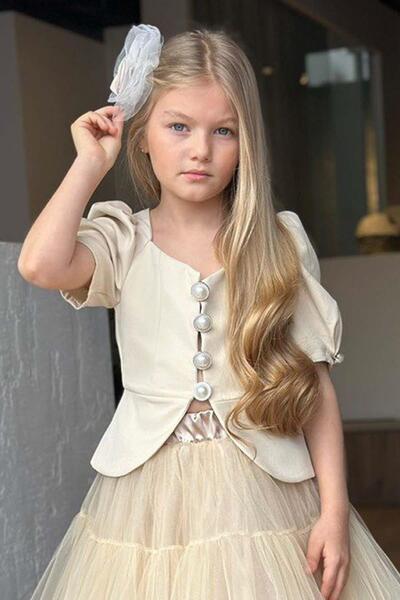 Riccotarz Κοστούμι κρεμ φούστα από τούλι με μανίκια καρπούζι με λεπτομερή σακάκι