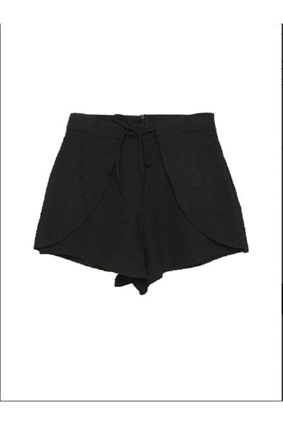 Quzu Waist Tied Shorts Black