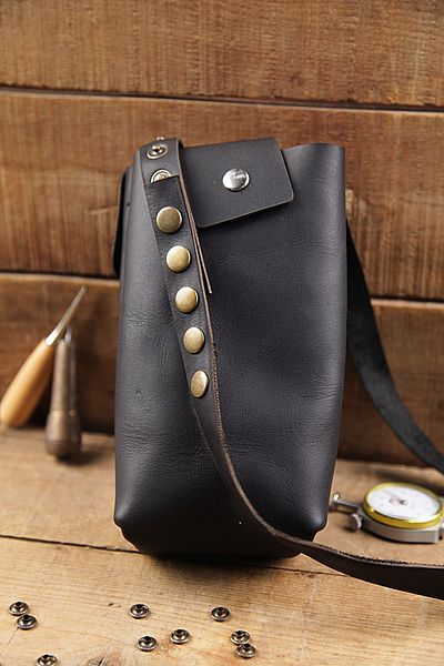New Coast Leather 1900's Χειροποίητη βασική τσάντα από γνήσιο δέρμα
