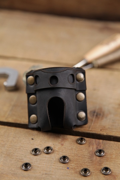New Coast Leather 1900's Hakiki Deri El Yapımı Kemere Takılır Zippo Kılıfı