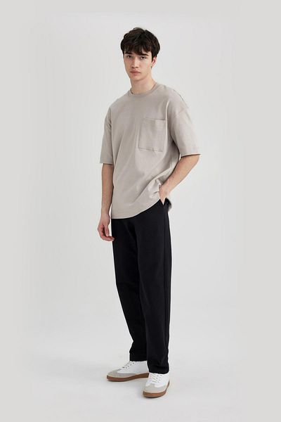 DeFacto Tričko Oversize Fit Crew Neck z těžké tkaniny T3661az24sp