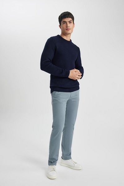 DeFacto Normale Passform, Reißverschlusstasche, gerades Bein, Gabardine-Chino-Canvas-Hose B2088ax24sp