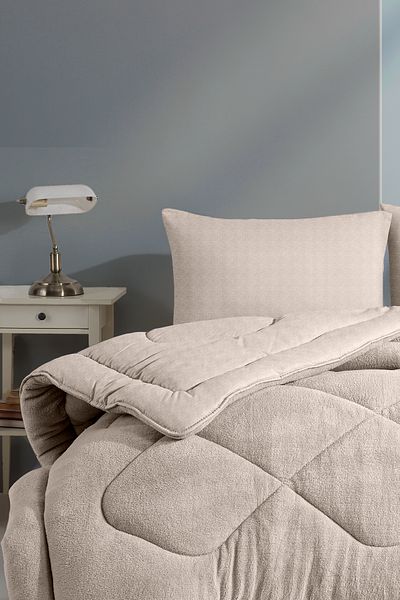 EVA Double Brown Double Sided Welsoft Quilt(195 X 215 cm)