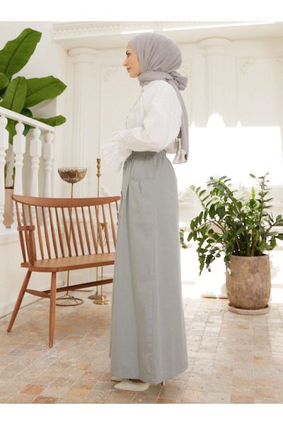 Neways Pleated Skirt - Light Gray - Neways