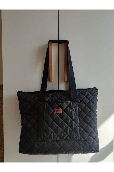 IŞIK حقيبة كمبيوتر محمول مبطنة - تصميم أنيق ومريح