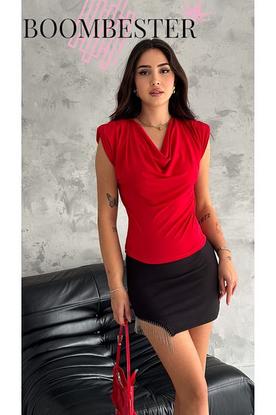 BoomBester Women's Red Degaje Collar Pleated Shoulder Padded Flowy Blouse Sandy Fabric