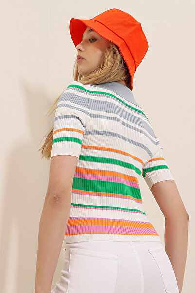 Trend Alaçatı Stili Dámské indigové polo s výstřihem vícebarevné pruhované manšestrové tričko ALC-X8066