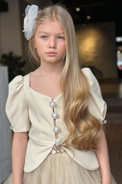 Riccotarz Κοστούμι κρεμ φούστα από τούλι με μανίκια καρπούζι με λεπτομερή σακάκι