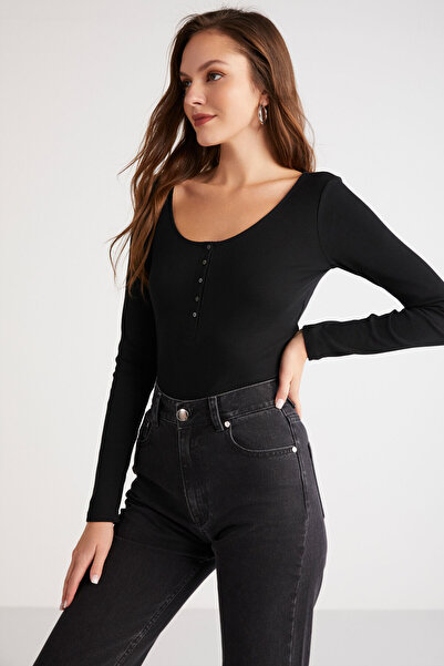ETHIQUET Zazana Women's Ribbed Look, Deep Round Neck Buttoned Black Blouse That Covers The Body Completely
