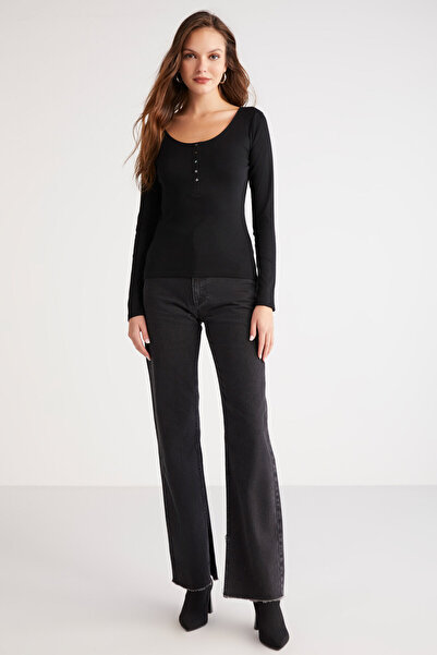 ETHIQUET Zazana Women's Ribbed Look, Deep Round Neck Buttoned Black Blouse That Covers The Body Completely