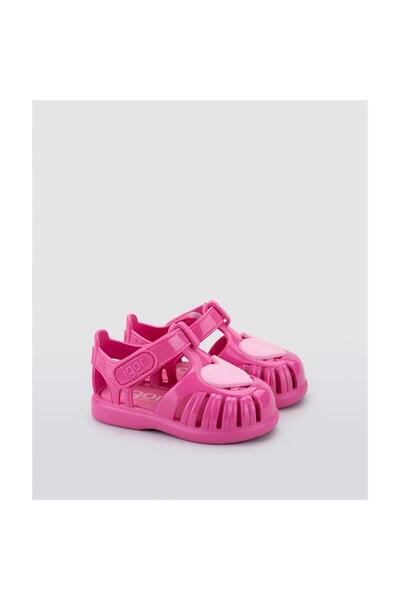 IGOR Tobby Gloss Love Дитячі сандалі