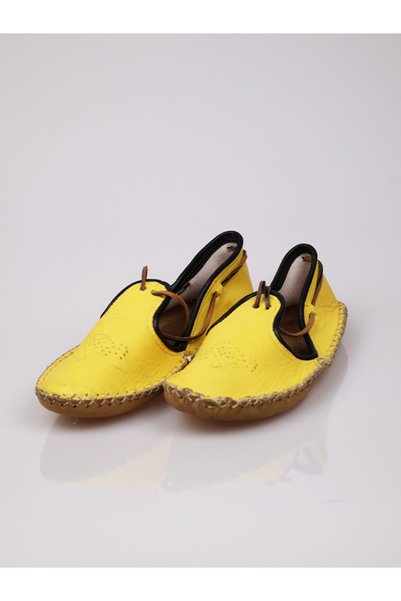 Ertay Deri Lace-up Elegance: Handmade Leather Lace-up Yemeni Sandals for Women