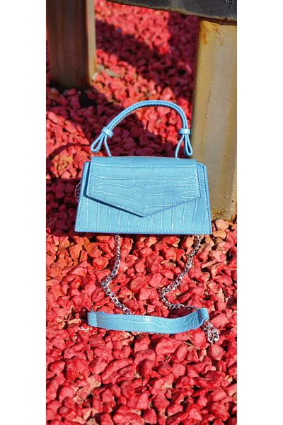ZR Accessory Geantă de damă cu model de crocodil de culoare albastru bebeluș, model plic, geantă de mână și de umăr, curea de umăr cu lanț cu design modern