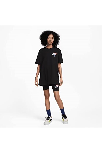 Nike Sportswear Vintage Printed Boyfriend Short-Sleeve Kadın Tişört