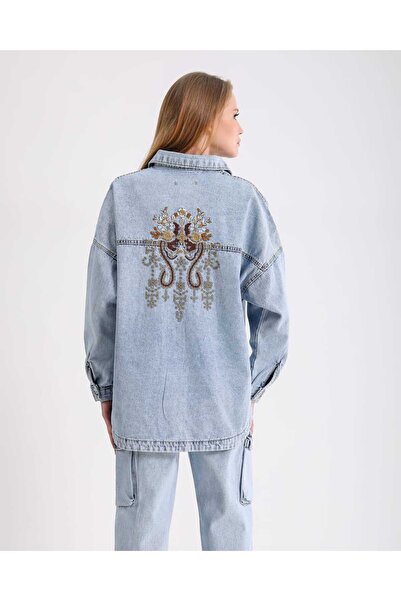 Lady Pixie Оверсайз джинсова куртка з етнічним візерунком та вишивкою з діамантами на спині