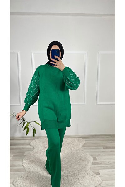 Nessia knitted set