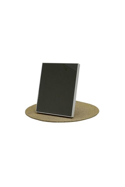 T.Concept إطار صور LED عاكس للضوء باللون الأبيض مقاس 18*23 سم
