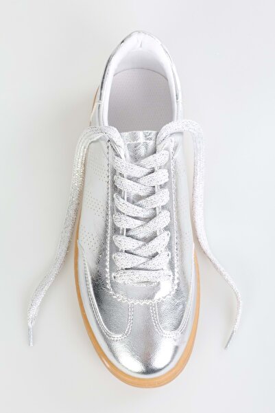 Shoeberry Dámské ploché sportovní boty Campues stříbrné metalízy