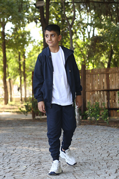 han elegant Kapucnis, cipzáras, kenguru zsebes uniszex tréningruha szett 7-14 éves korig