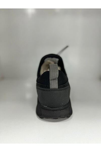 M.P. M.P. 241-1531 ЧОРНІ ЧОЛОВІЧІ СПОРТИВНІ КРОСІВКИ