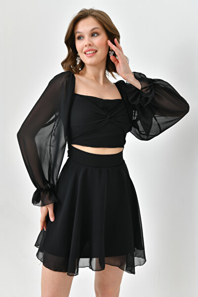 lovebox Astarlı Şifon Kumaş Straplez Yaka Önü Etek Ve Üst Görünümlü Tek Parça Siyah Mezuniyet Elbisesi 013