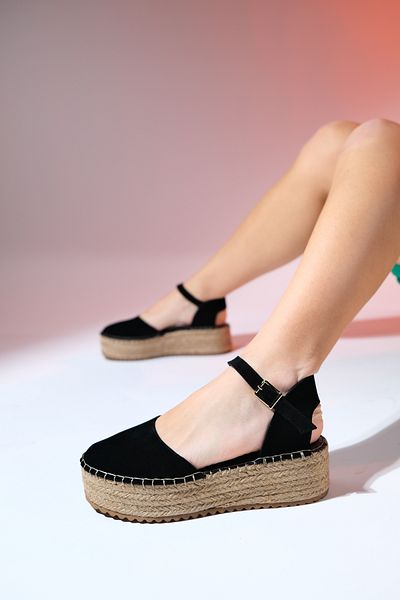 LuviShoes Dámské sandály VİBA Černé semišové dámské sandály na klínové podrážce z pravé kůže