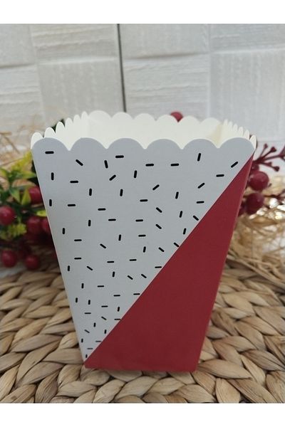 Deniz Party Store Red triangle patterned Cardboard Popcorn Corn Chips Box 8 Pieces