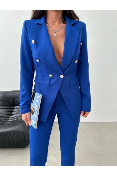 Female Clothing سترة بليزر زرقاء بأزرار من Saks مع جيوب وحزام وبنطلون قابل لل...