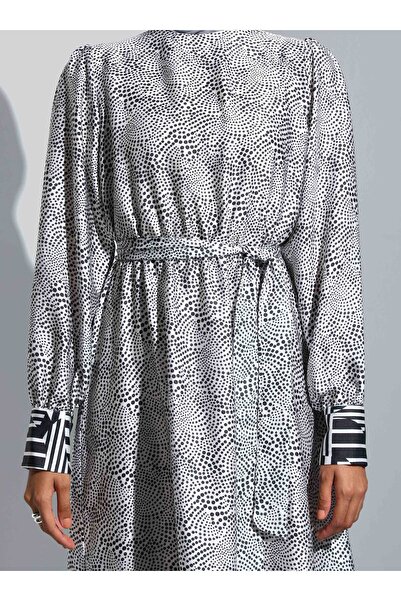 Refka Belted Balloon Sleeve Satin Hijab Dress - Black and White Patterned - Refka