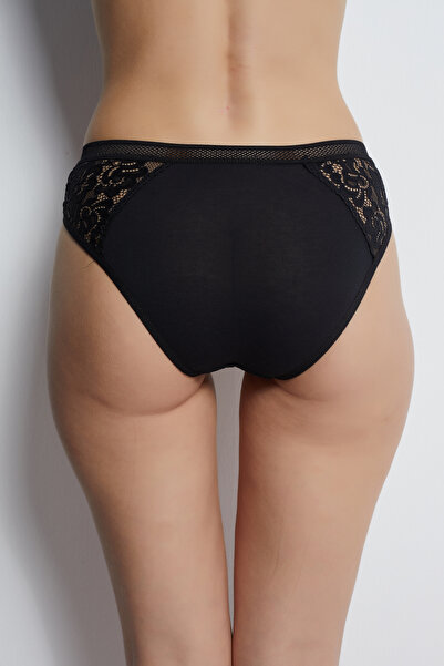 DONEX 0042 Дамски бикини с бродирана дантела, модел от тюл