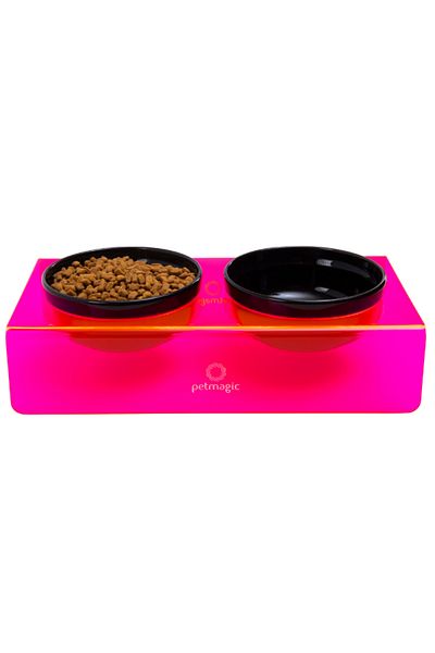 Pet Magic وعاء طعام مزدوج للقطط والكلاب من بيتماجيك أكريليك بليكسي للحيوانات الأليفة مع وعاء سيراميك أسود - أحمر نيون